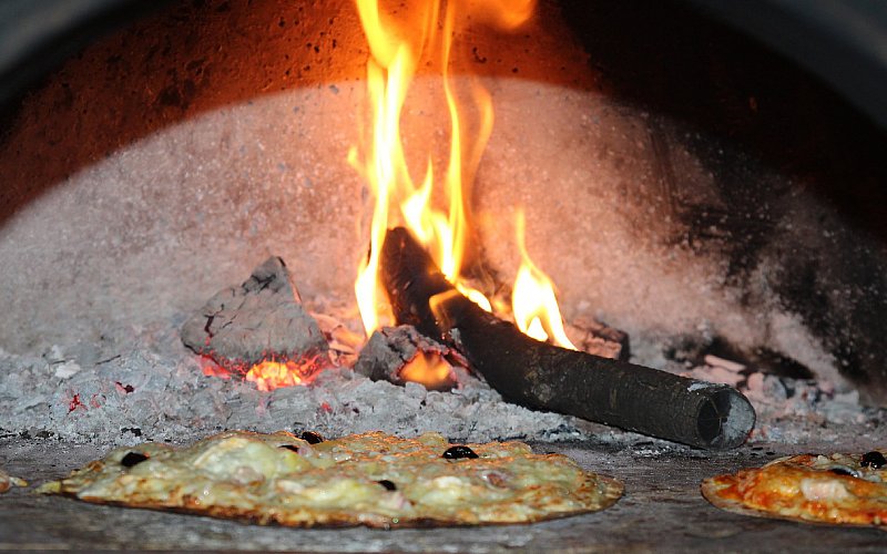 Pizzeria La Rodge - four, pizzas